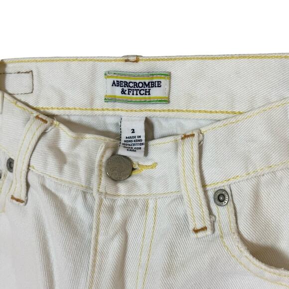 Abercrombie and Fitch white short jean capris size 2- teen girls - Picture 3 of 7